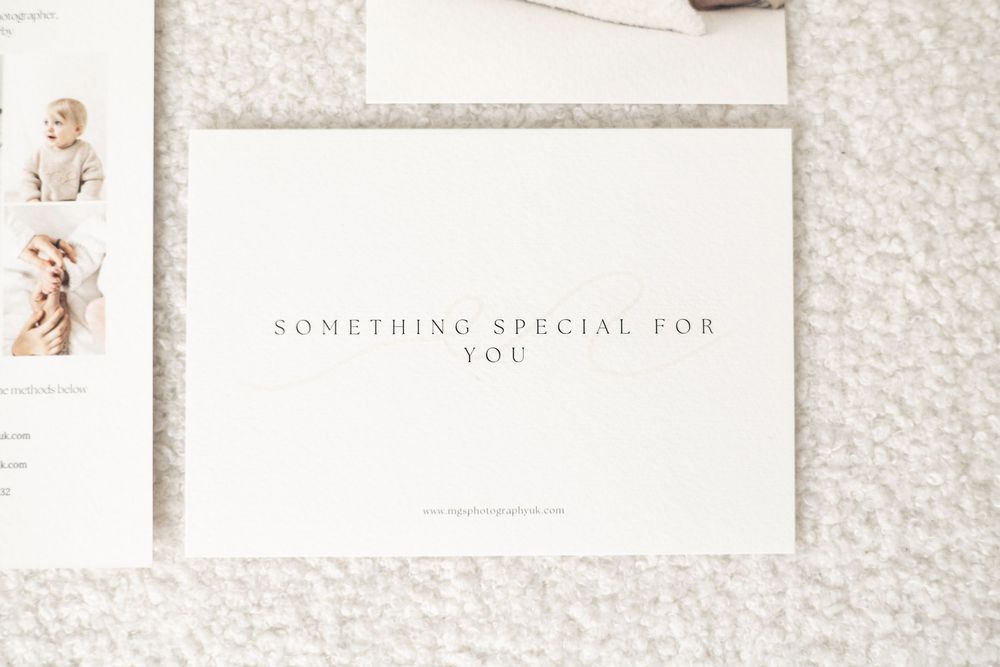 Beautiful photography gift card for a newborn or family photoshoot in Nottinghamshire