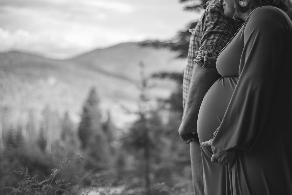 Slocan Valley Maternity Photography. Nelson BC Maternity