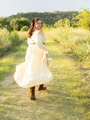 women posing in field at commond ford ranch
