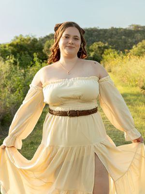 women posing in field at commond ford ranch