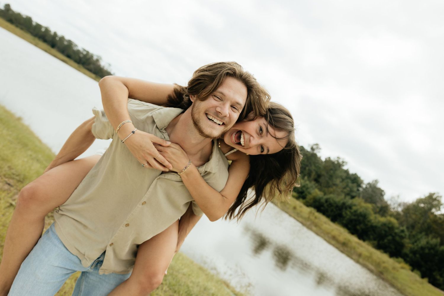 Beach surprise proposal in Florida. Jacksonville Proposal Photographer, Jacksonville Beach Proposal Photographer - Lindsay McDow Photography
