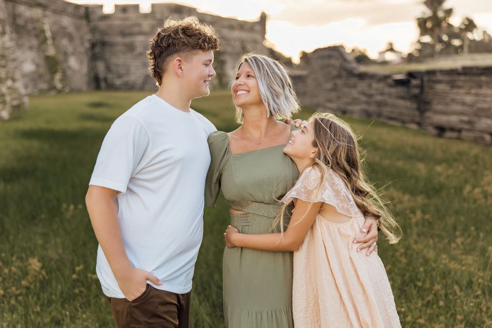 family photos in st augustine at the fort during sunset
