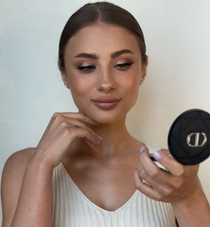 Bridal makeup and hairstyling in Cambridge by Vosophie Makeup
