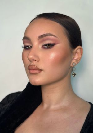 Bridal glam look by Cambridge makeup artist for Cambridgeshire countryside wedding