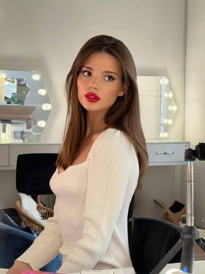 Bridal makeup and hairstyling in Cambridge by Vosophie Makeup