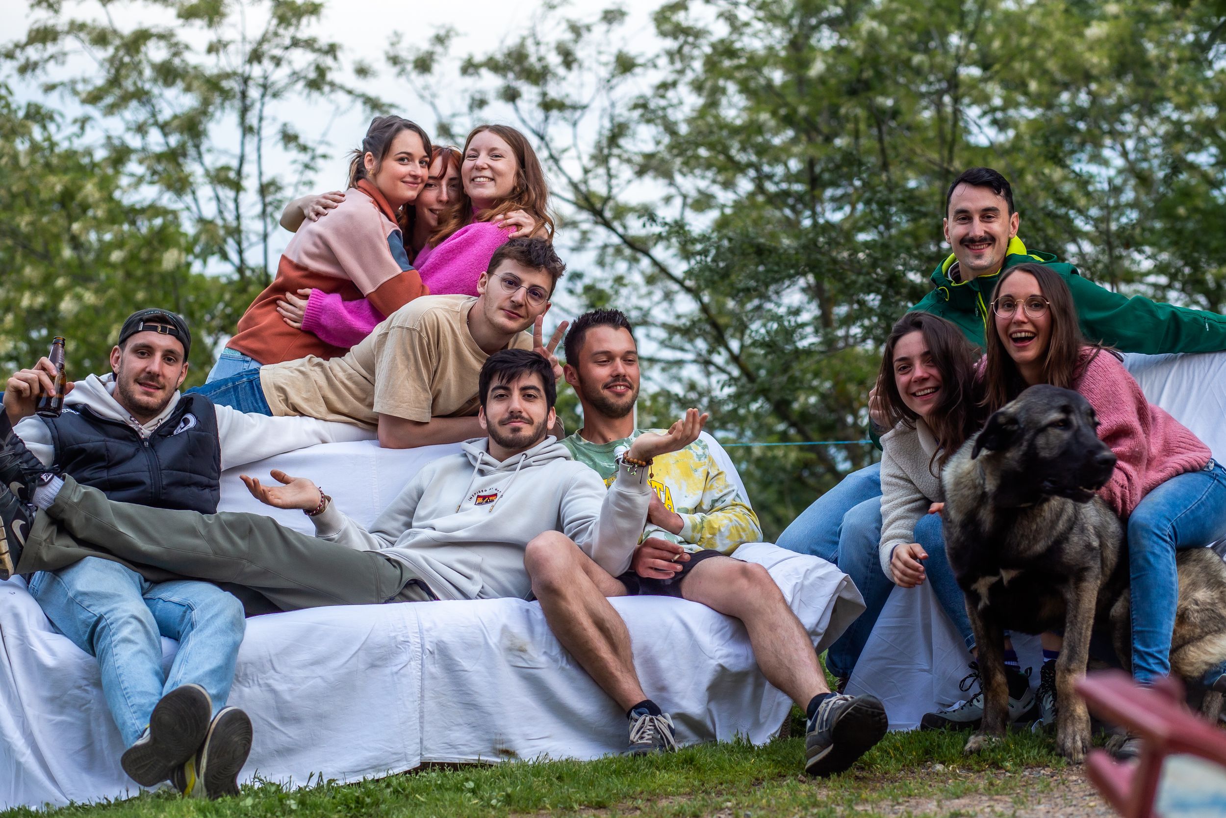 Photographie groupe d'amis fun et décalé