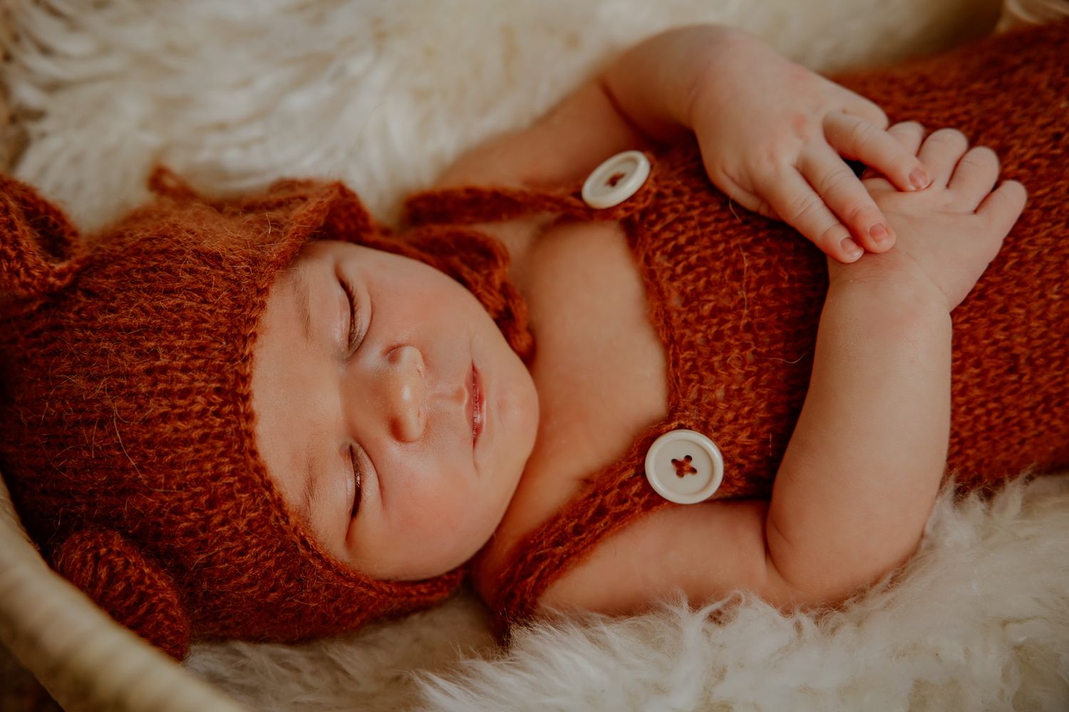 newborn shooting Hamburg fotoshooting für babys  babyshooting  neugeborenen shooting  newborn shooting in der nähe