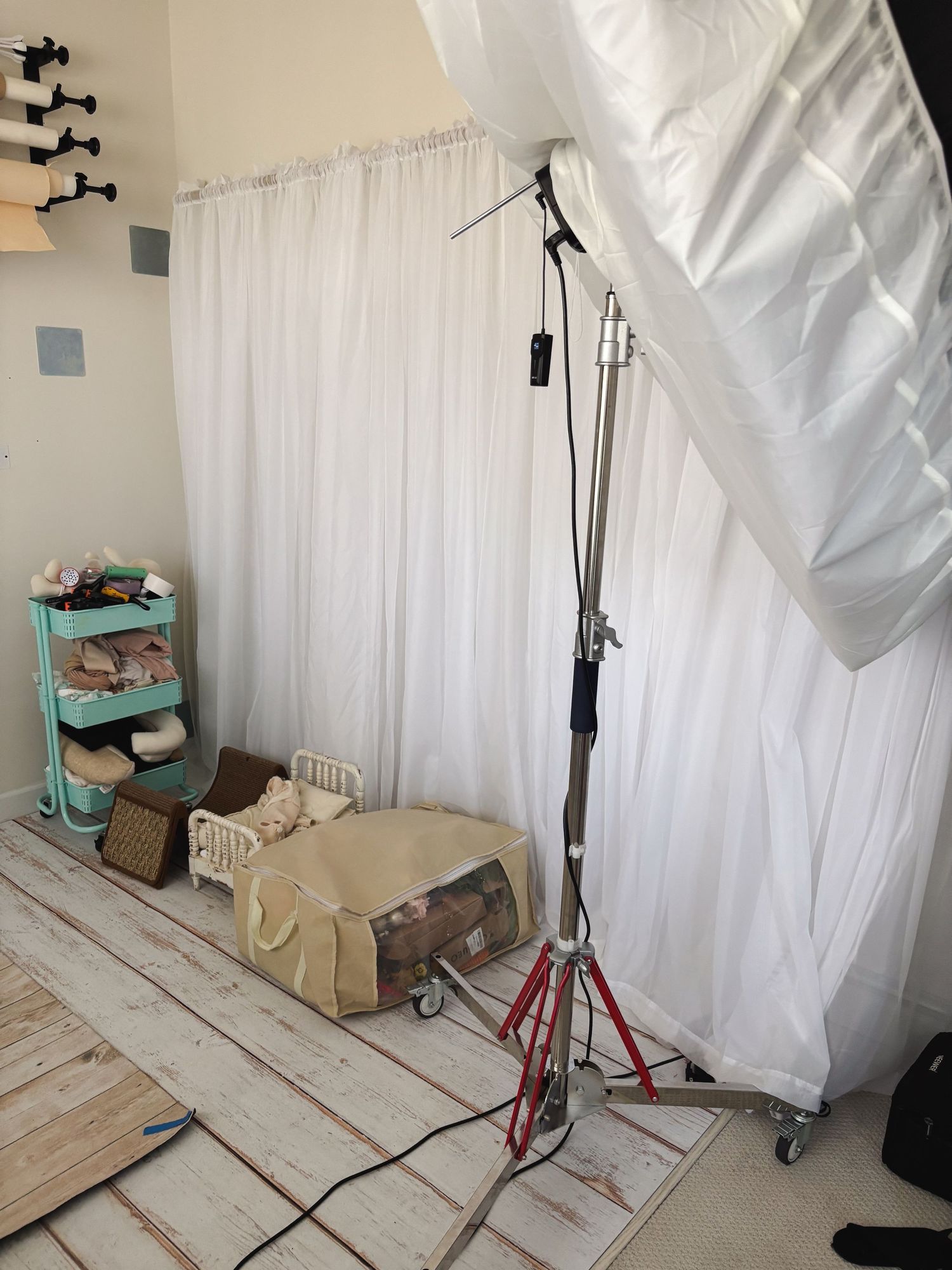 Charlottesville, Virginia Photographer, newborn posing props