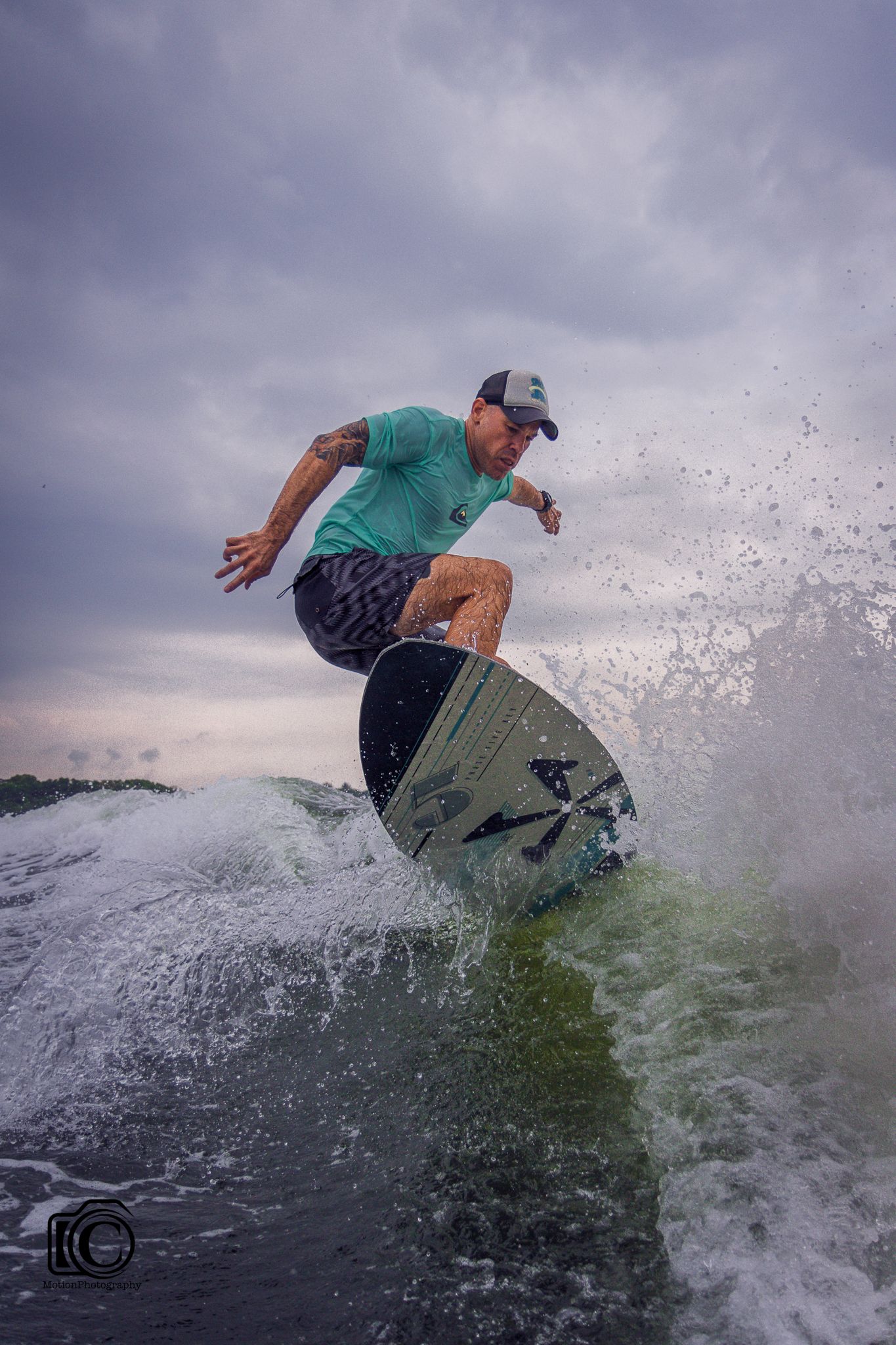 wakesurfing photo