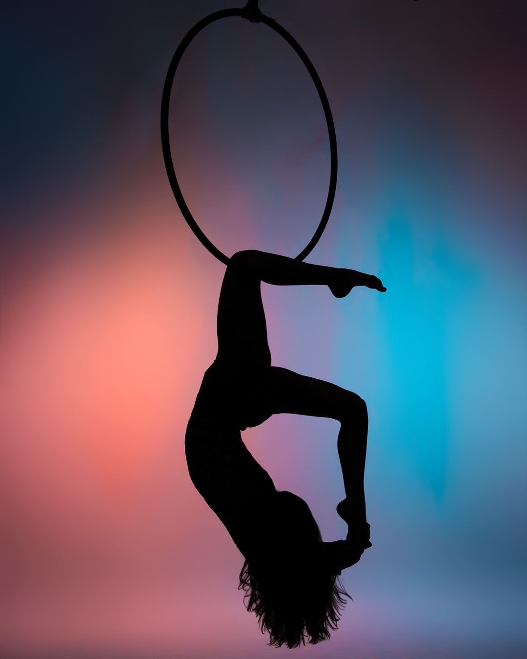 Dancers Edyn and Emmalynn posing for group photo for Brian Balloon Photography