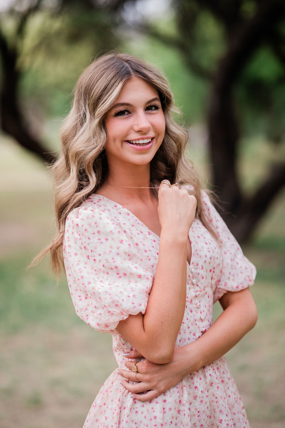 Gilbert Arizona photographer Melissa Maxwell of Jubilee Family Photography. Senior girl portraits at Butcher Jones Recreation in pink dress.
