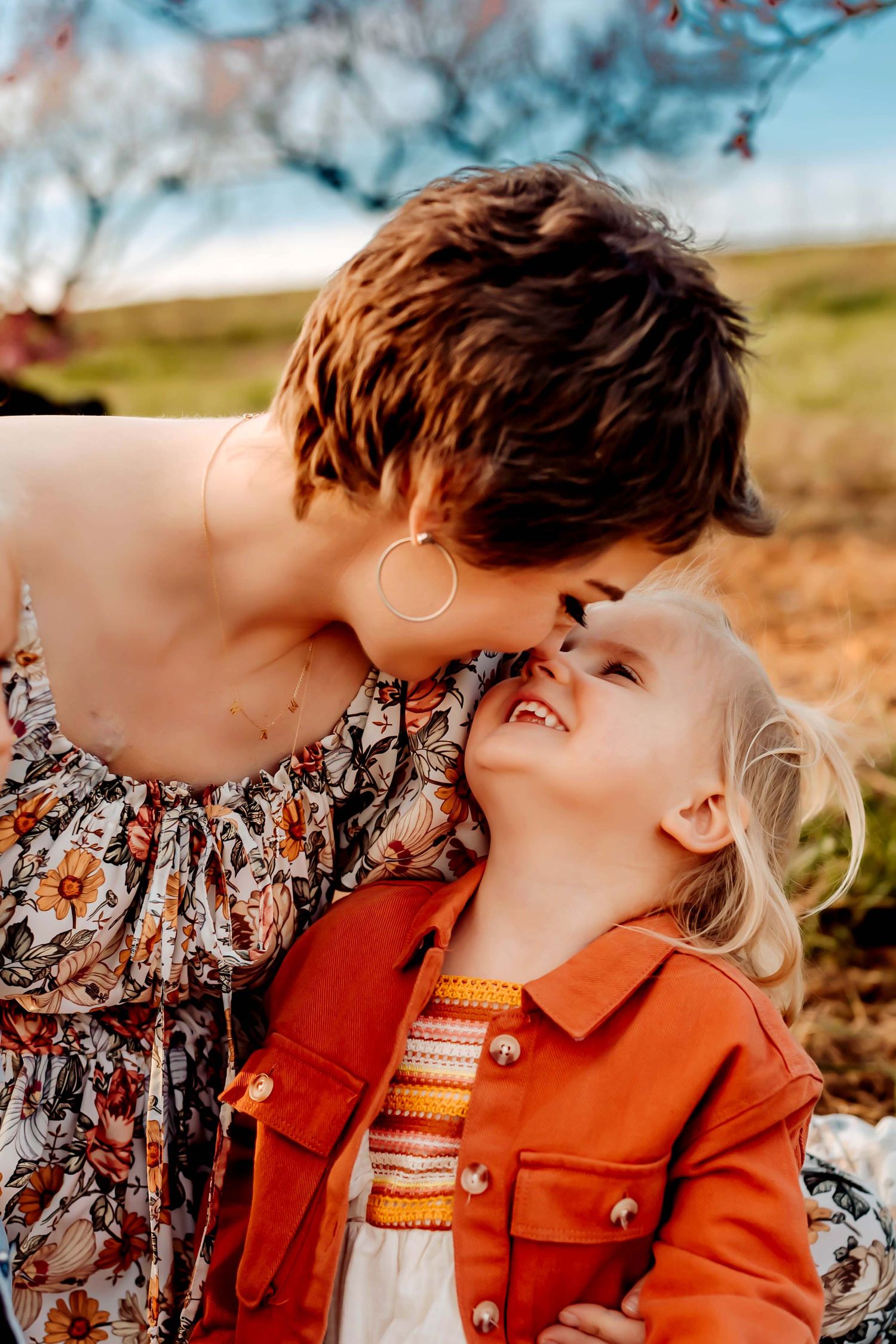FAMILY PHOTOS AT BJ REECE APPLE ORCHARDS