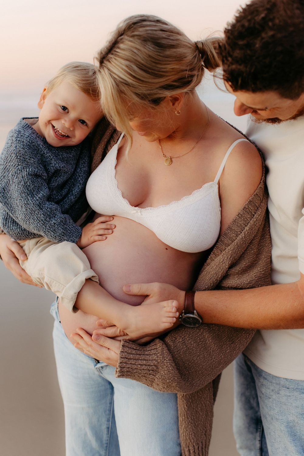 maternity photographer gold coast