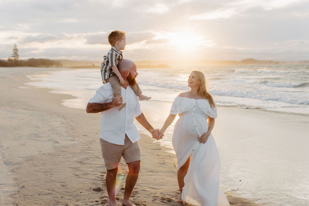 maternity photographer gold coast