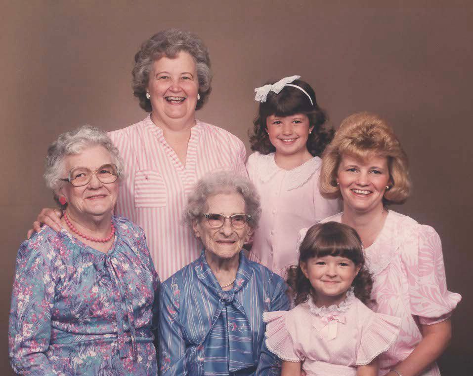 portrait of 5 generations of women in a family.