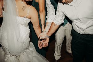 Michigan Wedding Photographer | Creative Art By Bree