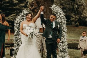 Michigan Wedding Photographer | Creative Art By Bree