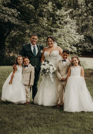Michigan Wedding Photographer | Creative Art By Bree