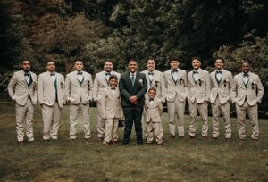 Michigan Wedding Photographer | Creative Art By Bree