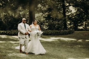 Michigan Wedding Photographer | Creative Art By Bree