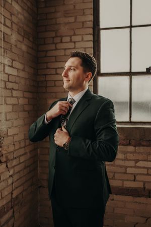 Michigan Wedding Photographer | Creative Art By Bree