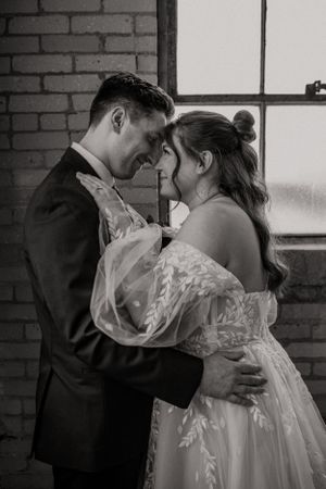 Michigan Wedding Photographer | Creative Art By Bree