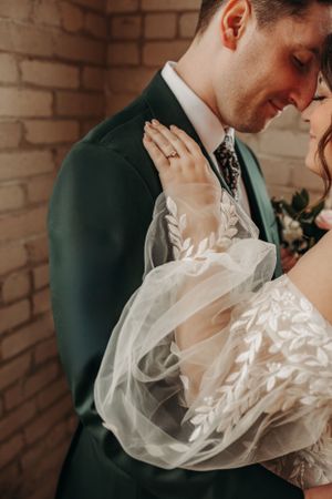 Michigan Wedding Photographer | Creative Art By Bree