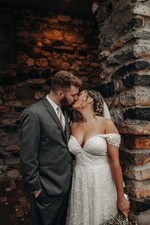 Michigan Wedding Photographer | Creative Art By Bree