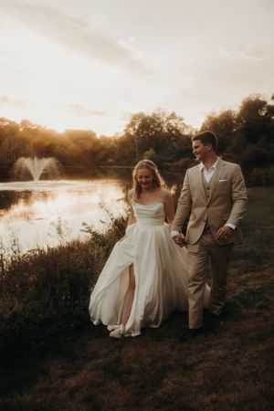 Michigan Wedding Photographer | Creative Art By Bree