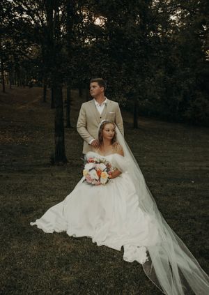 Michigan Wedding Photographer | Creative Art By Bree