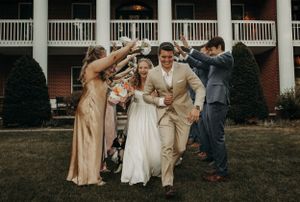 Michigan Wedding Photographer | Creative Art By Bree