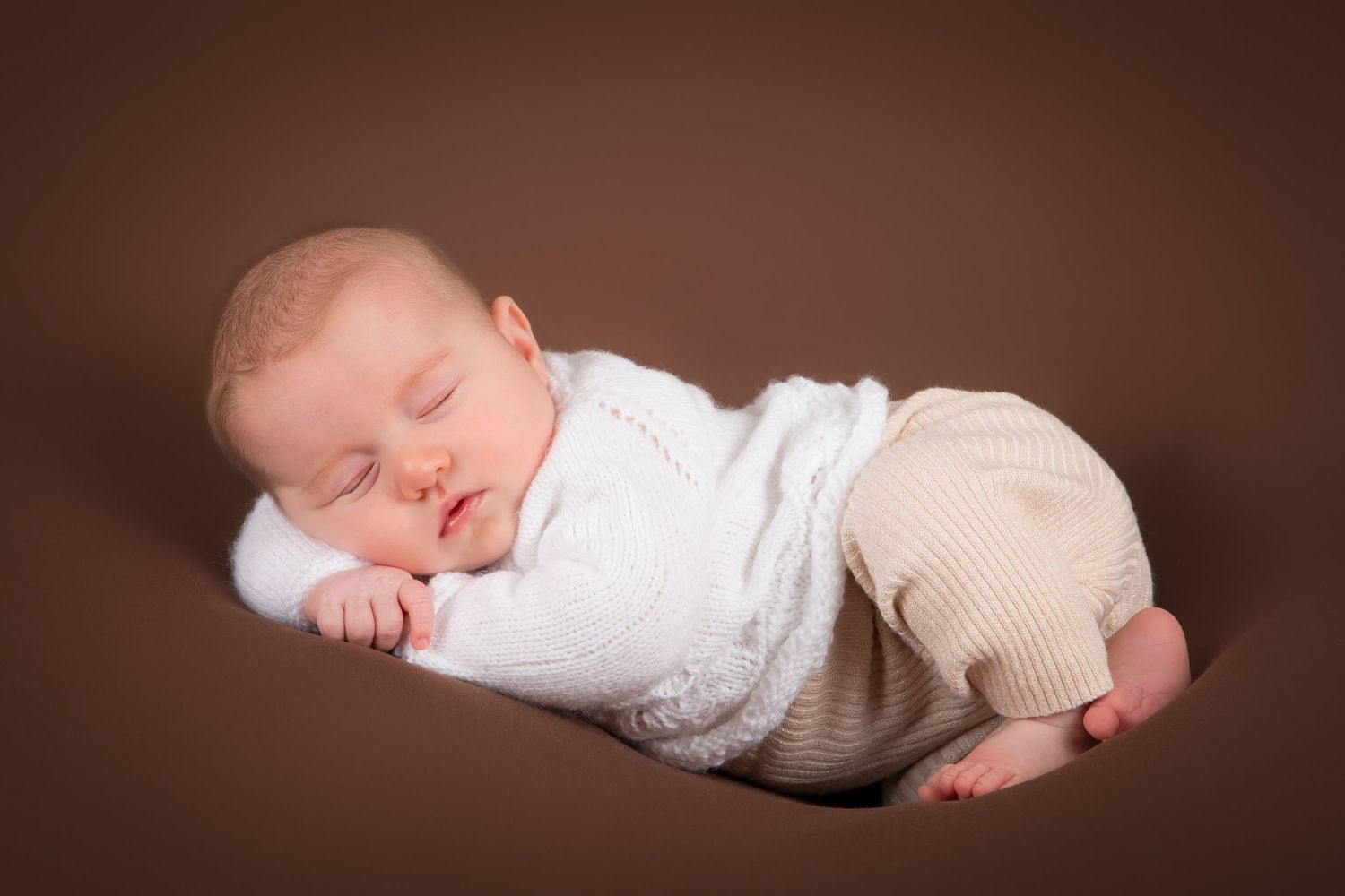 séance photo studio bébé nourrisson photographe Corse Venzolasca Bastia Borgo Folelli Furiani Moriani Corte Aleria Ile Rousse