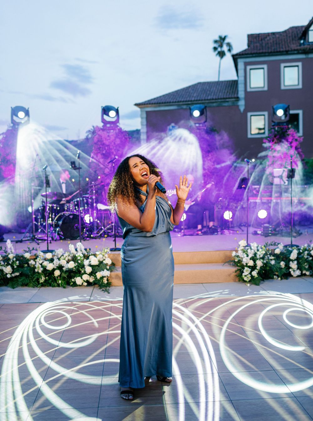 Singer performing at the wedding reception, Six Senses Douro Valley.
