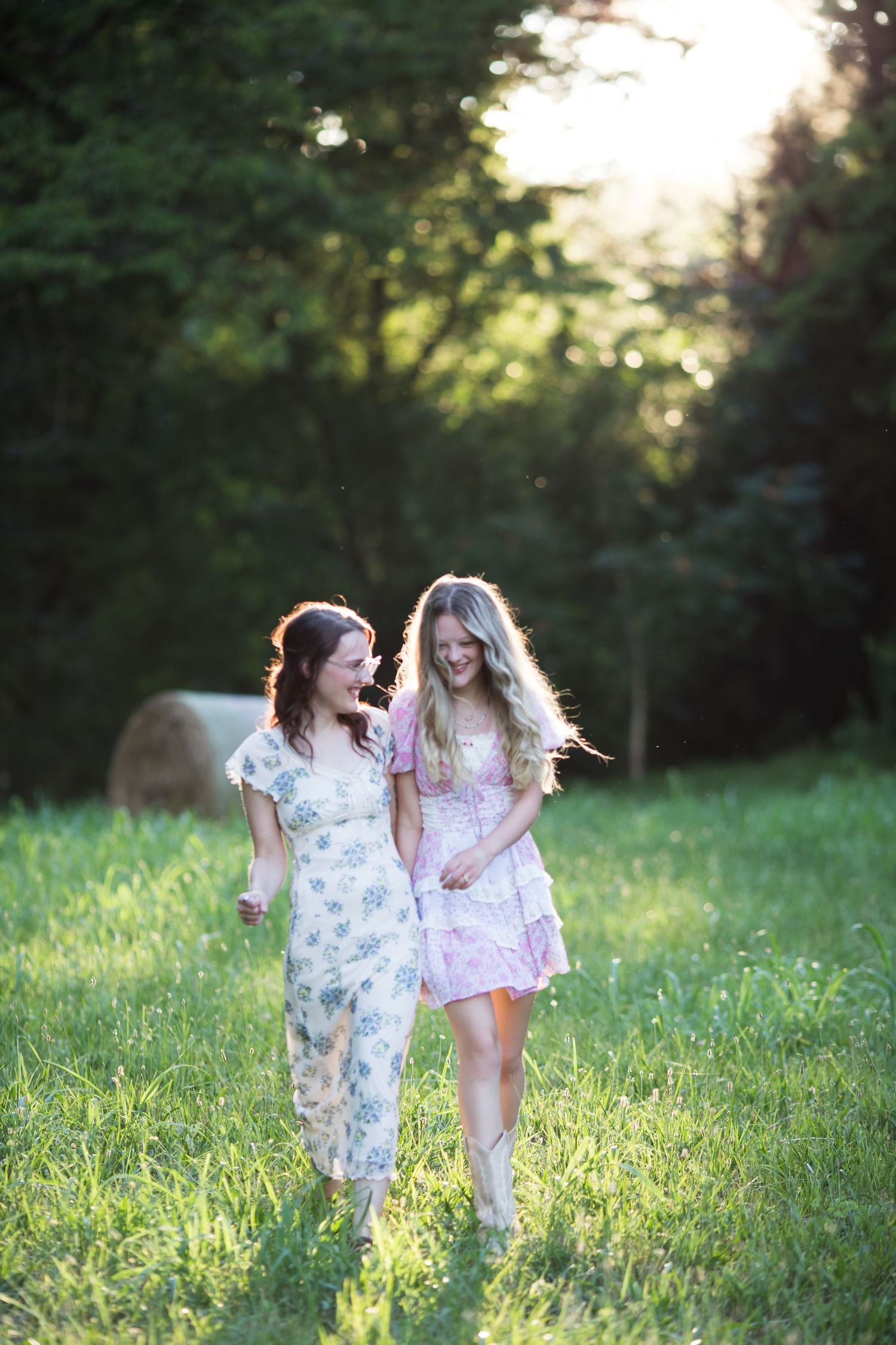 family newborn session smiling family