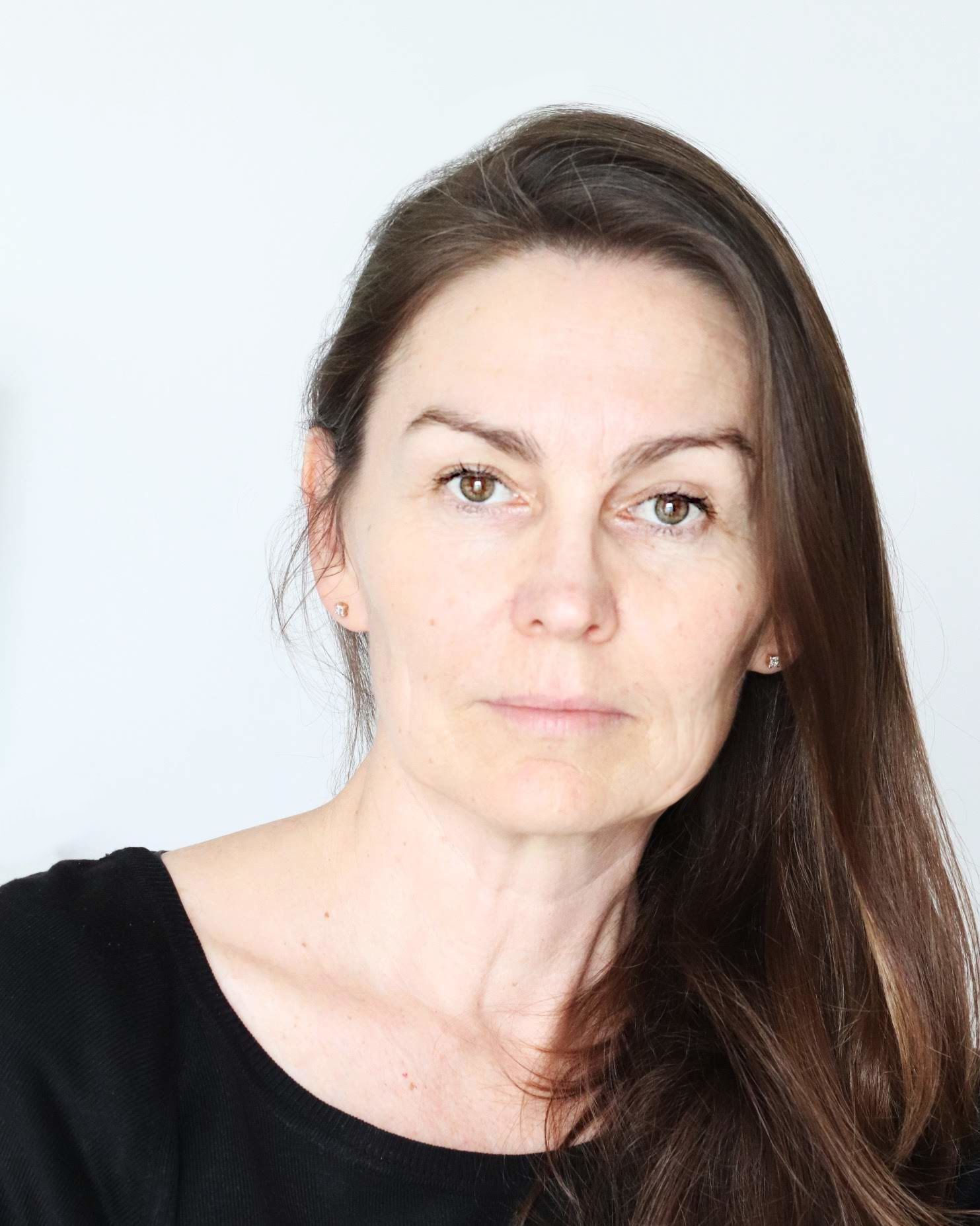 self portrait cv photo