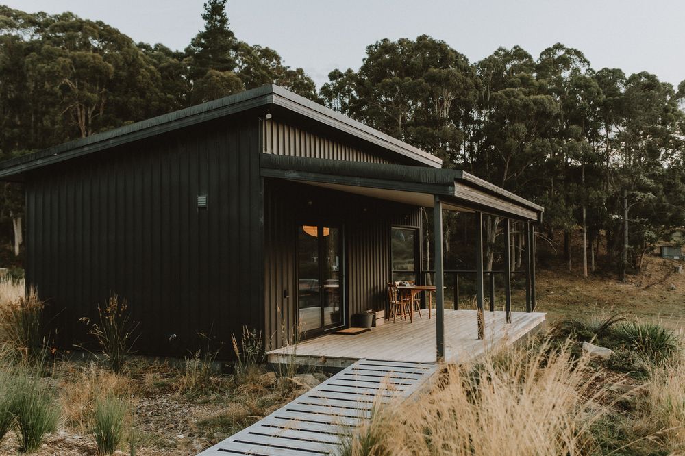 Air bnb content shoot at Old Orchard Farm Stay in the Huon Valley, Tasmania. Captured by Joss Jensen Photography