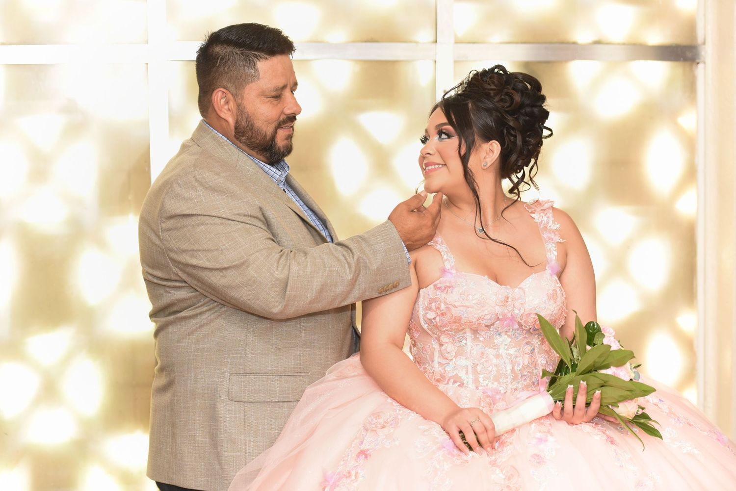 Five star quinceañera photography reviews in Dallas Fort Worth from real families