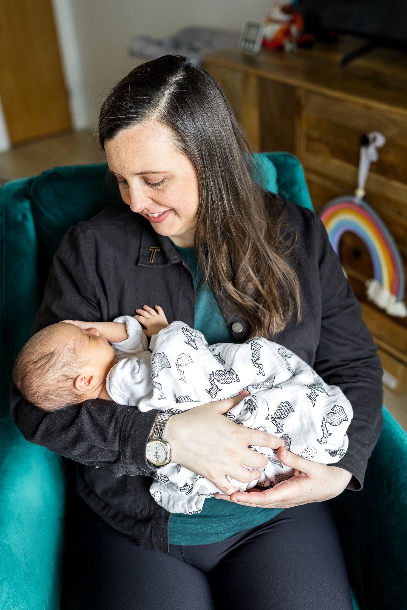 relaxed newborn photos Canary Wharf
