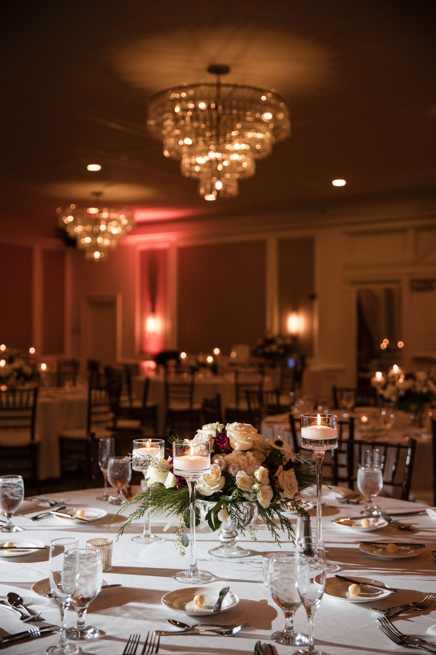 Hotel Viking Wedding details winter wedding Newport Rhode Island Christmas wedding