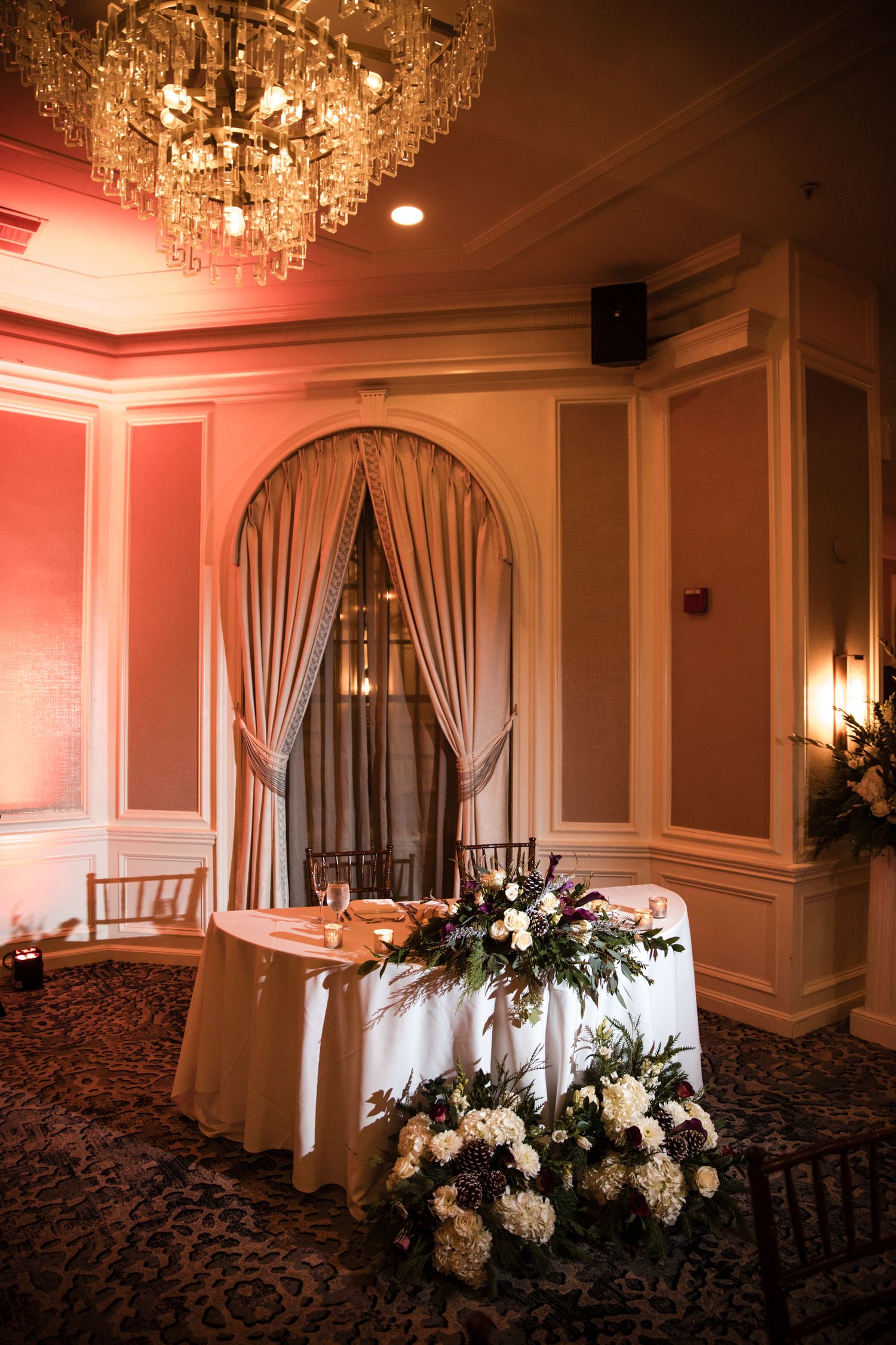 Hotel Viking Wedding details winter wedding Newport Rhode Island Room photo
