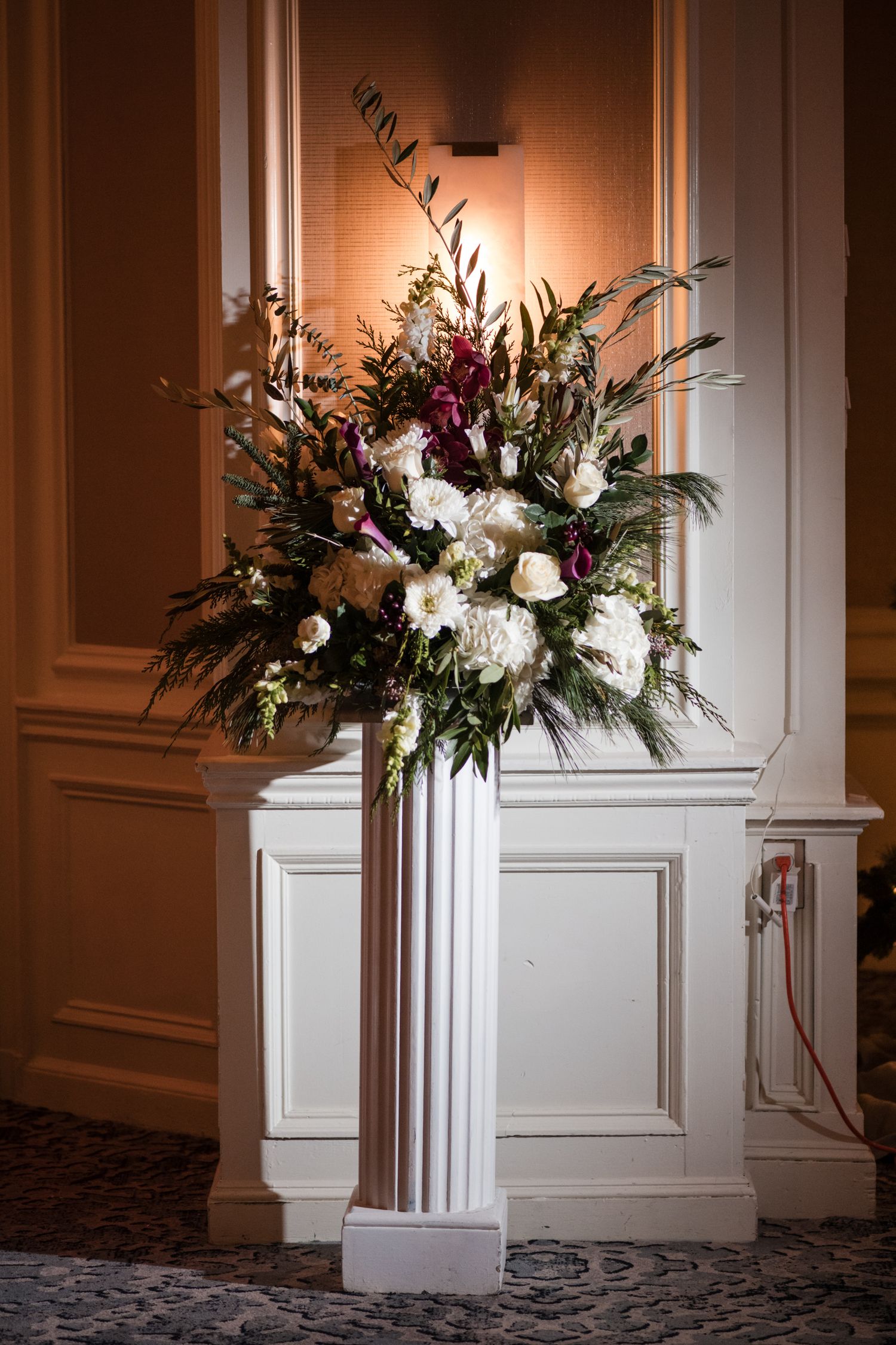 Hotel Viking Wedding details winter wedding Newport Rhode Island floral arrangements