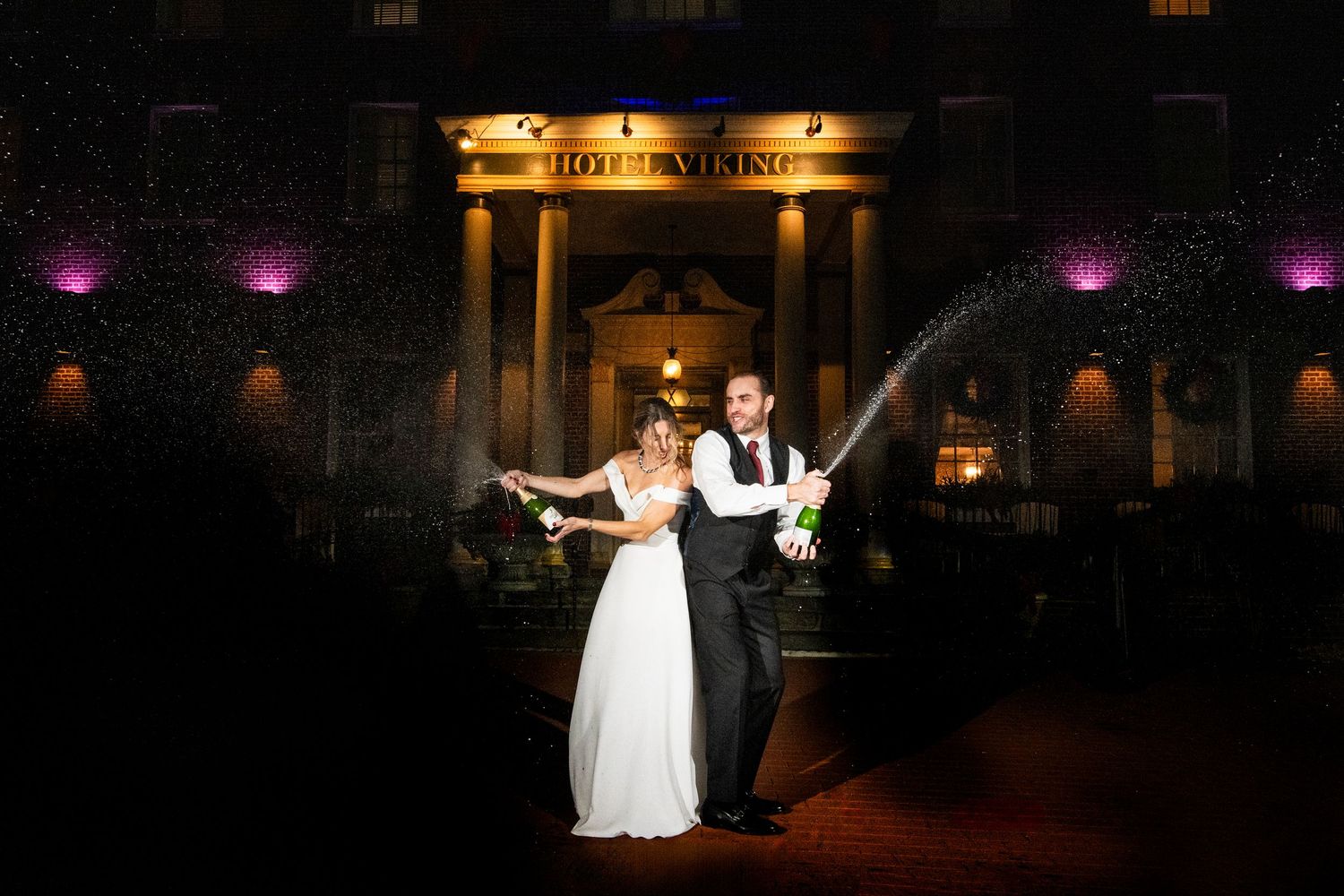 Hotel Viking Newport Rhode Island candid wedding photographer