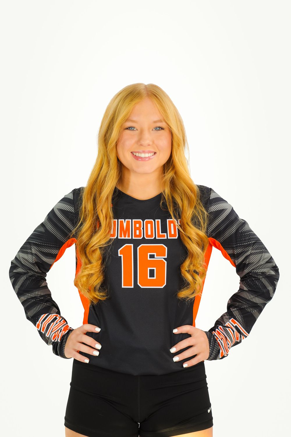 senior girl photo volleyball