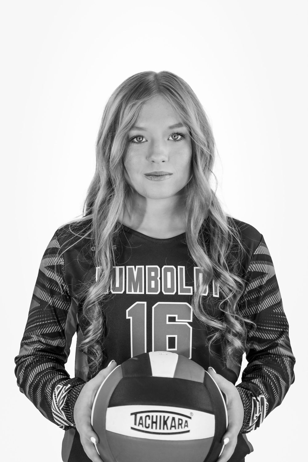 senior girl photo volleyball