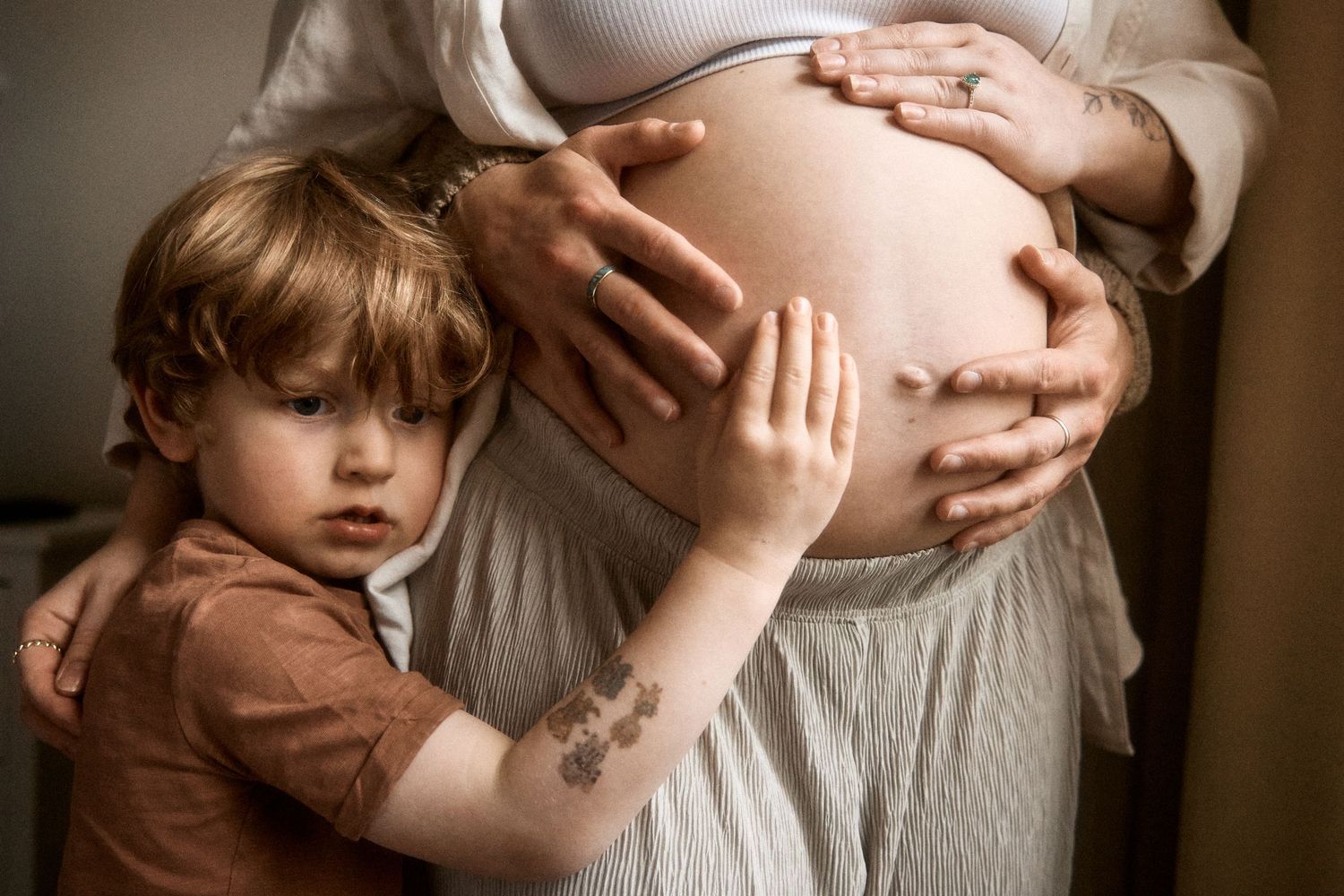 Maternity and Newborn photographer & videographer in Edinburgh, Glasgow and Fife