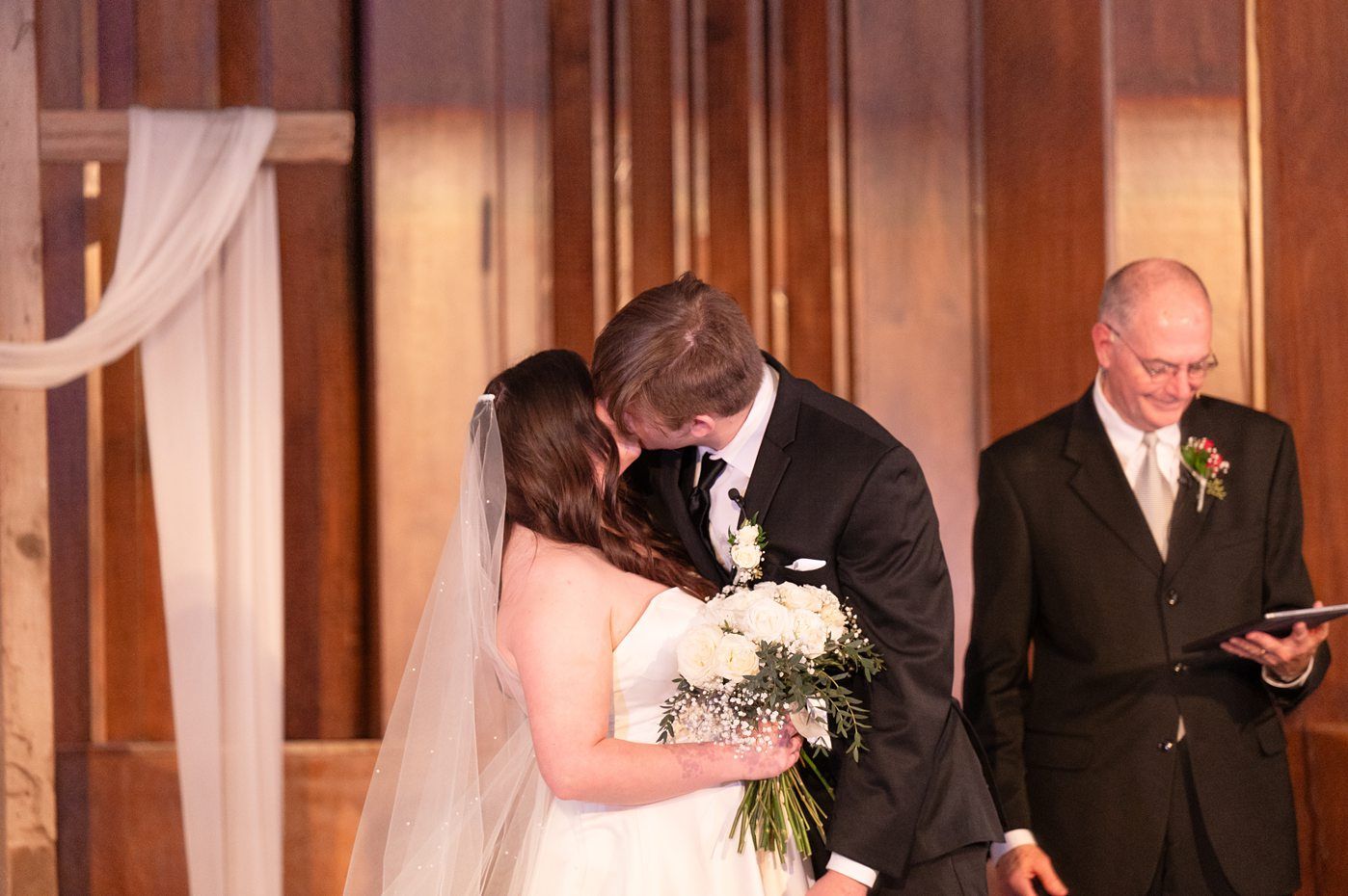 Highlights as Second Shooter for Wedding by Andrea Bastings Photography by Bartlesville Photographer Kristi Bray Photography