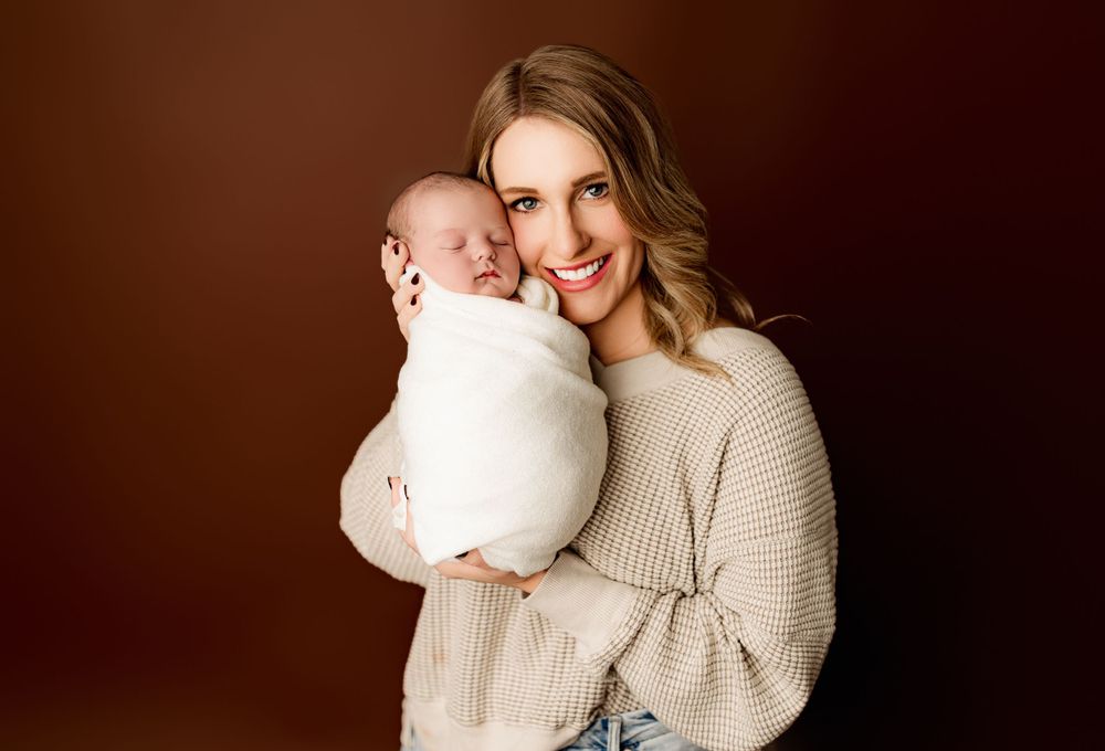 Family Photography | Newborn Photoshoot | Milestone Photographer | Southern Ohio | Northern Kentucky
