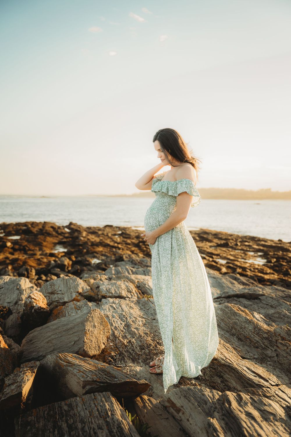 Maternity photographer portland maine