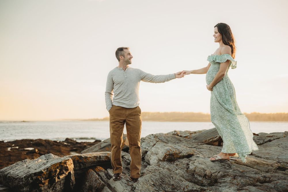Maternity Photographer Southern Maine