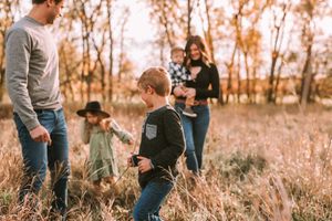 Infinity & Co. Photographer.Midwest, Iowa. High School Engagement Photo.Family Photos. Sioux Falls, SD. Sheldon, Iowa. Portraits. Modeling.